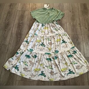 Pat Pat woman’s Green and Dinosaur Print Maxi Dress